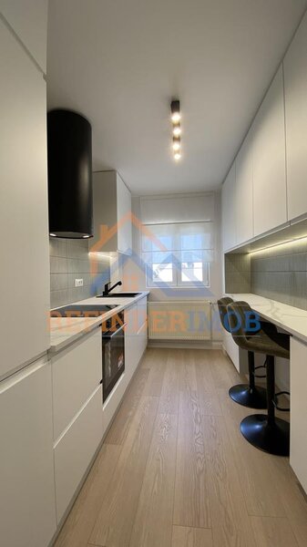 13 Septembrie Vanzare apartament 2 camere etajul 6 din 8 zona 13 Septembrie - Marriott